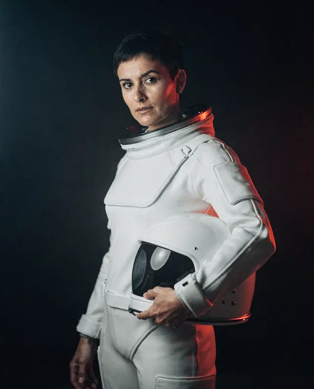 Same template: astronaut